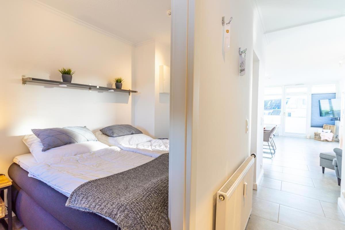 Scharbeutz 2- Zimmer- Luxus Apartment Mit Eigener Sauna Buitenkant foto