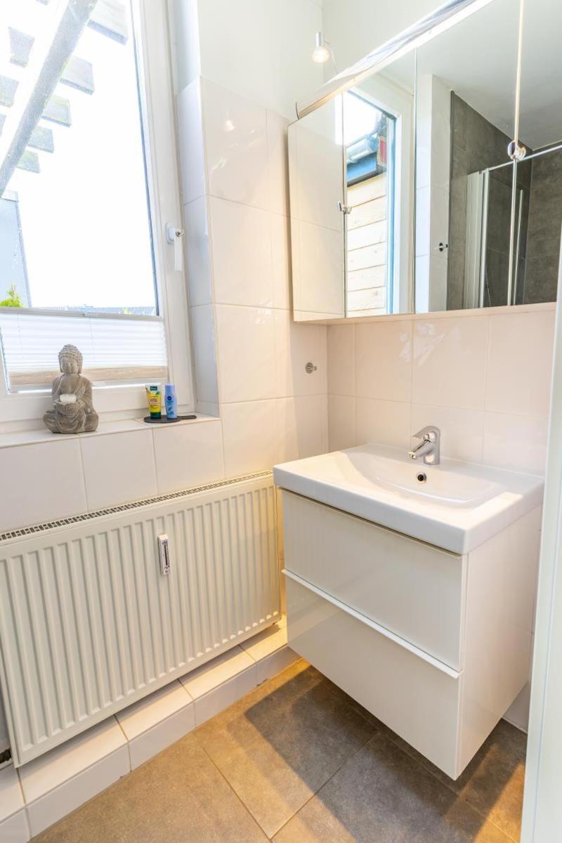 Scharbeutz 2- Zimmer- Luxus Apartment Mit Eigener Sauna Buitenkant foto